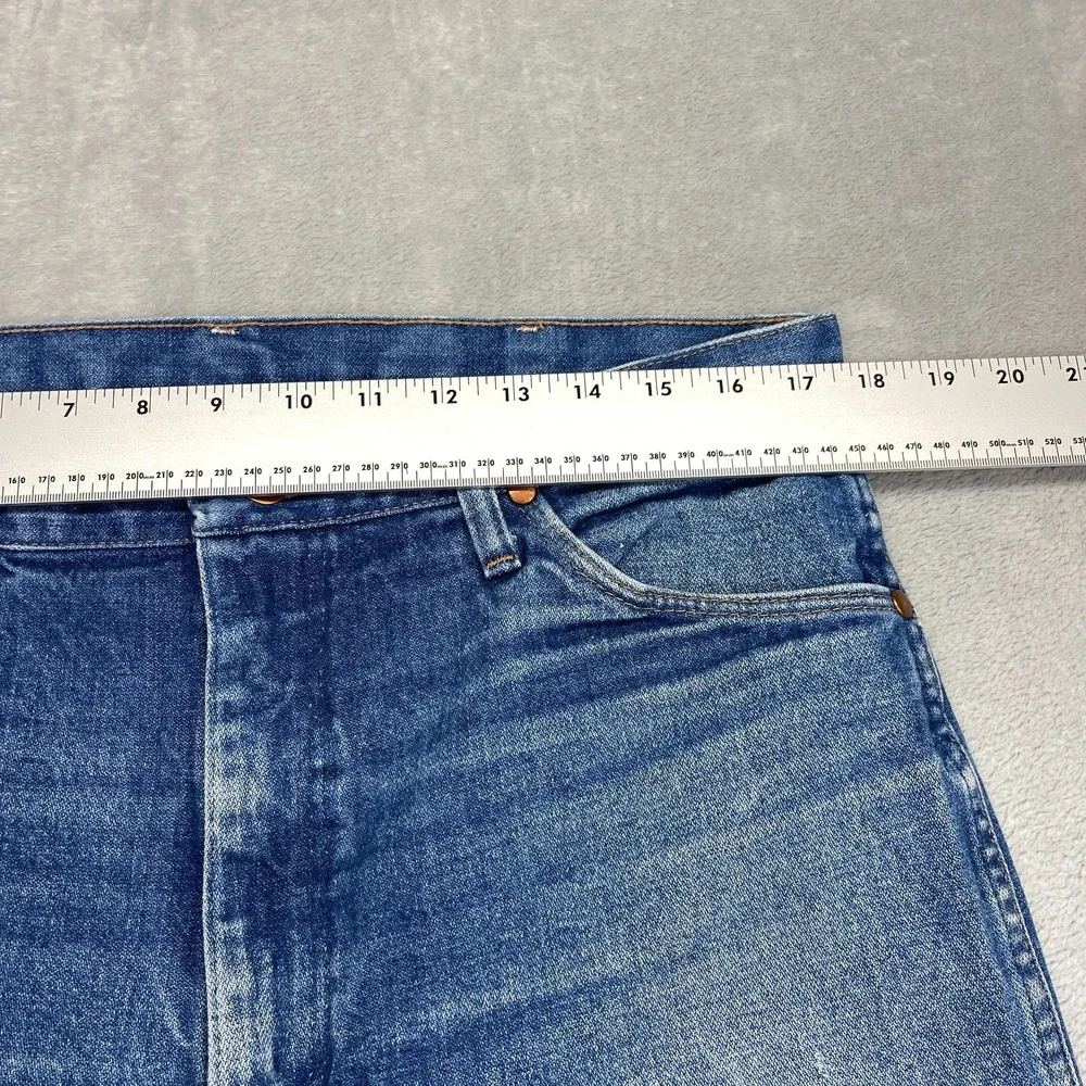 Wrangler Jeans Mens 36x36 Blue Denim 13MWZ Faded Slim Cowboy Cut Straight Leg